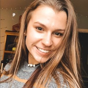 Meet your Posher, Madisom